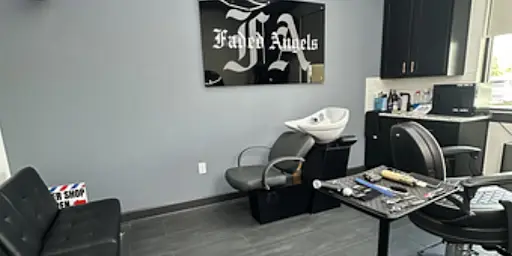 Makeup Studio to Rent